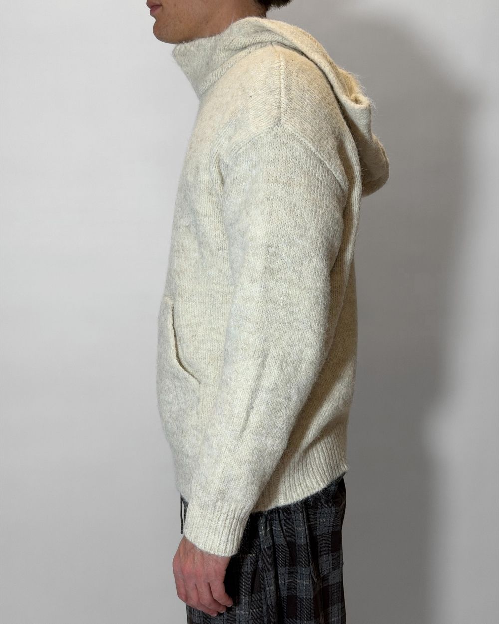 Maglione con cappuccio