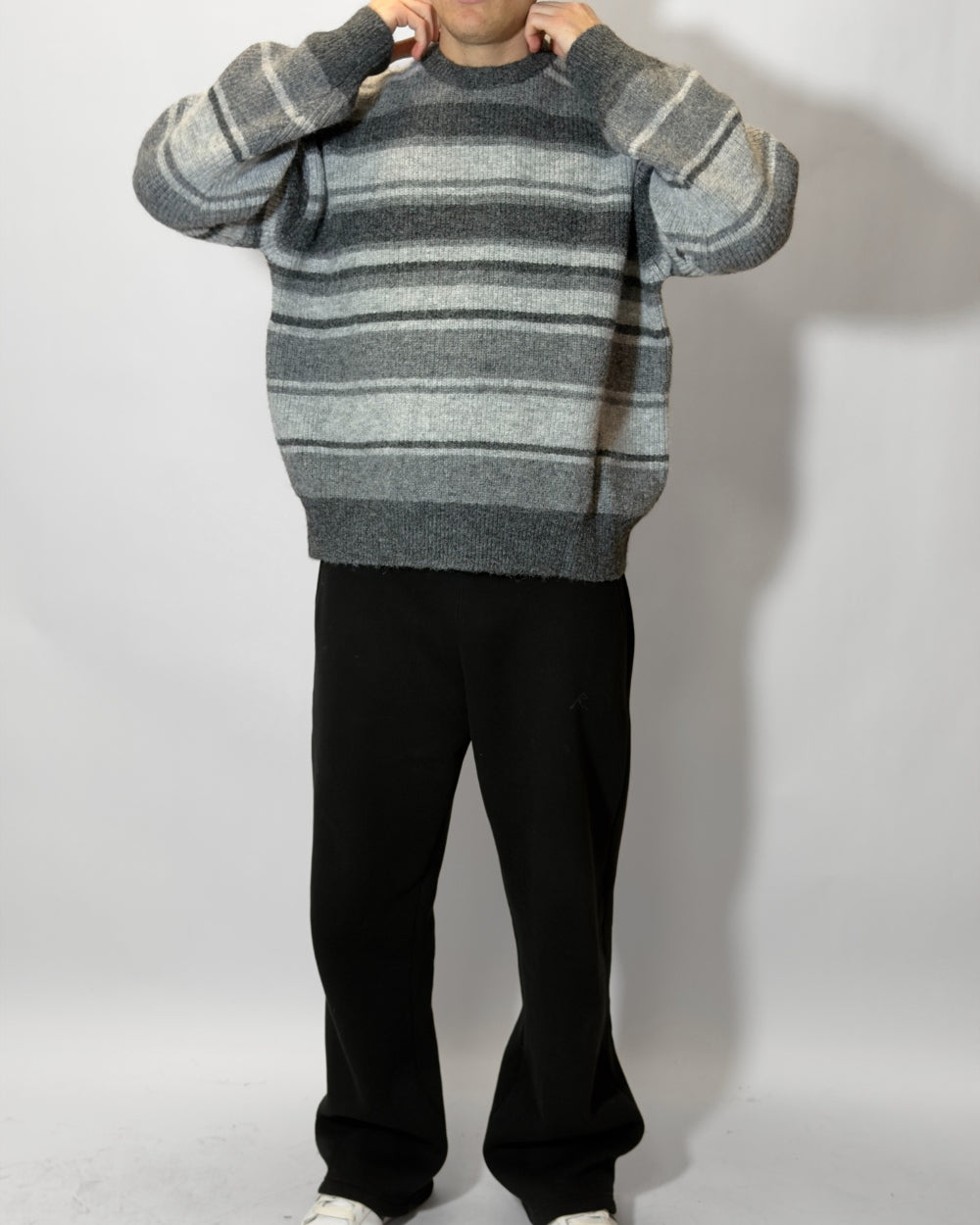 Maglione a Righe Grigio