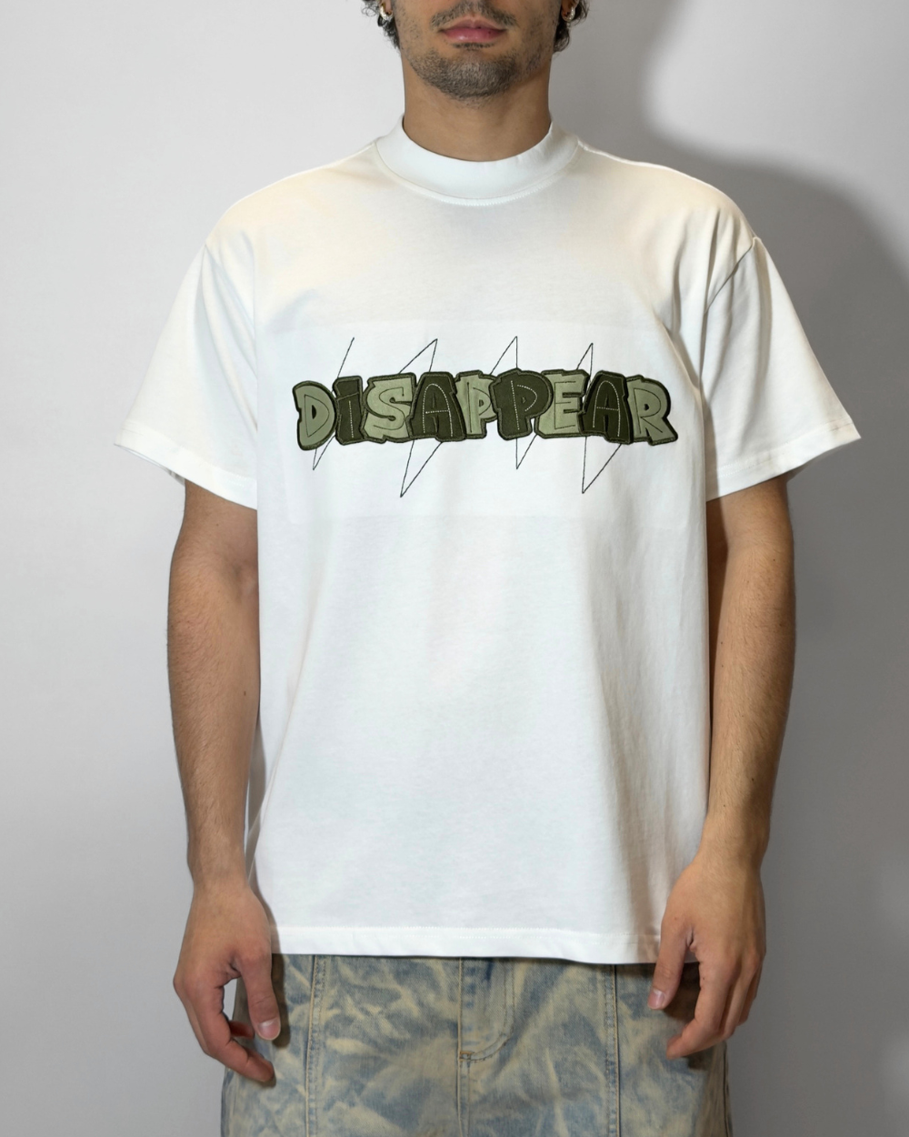 T-Shirt Disappear